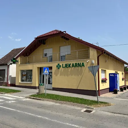 Rooms & Apartment Perak Kutjevo Zewnętrze zdjęcie