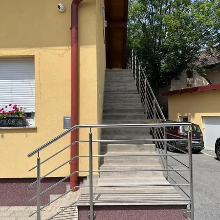 Rooms & Apartment Perak Kutjevo Zewnętrze zdjęcie